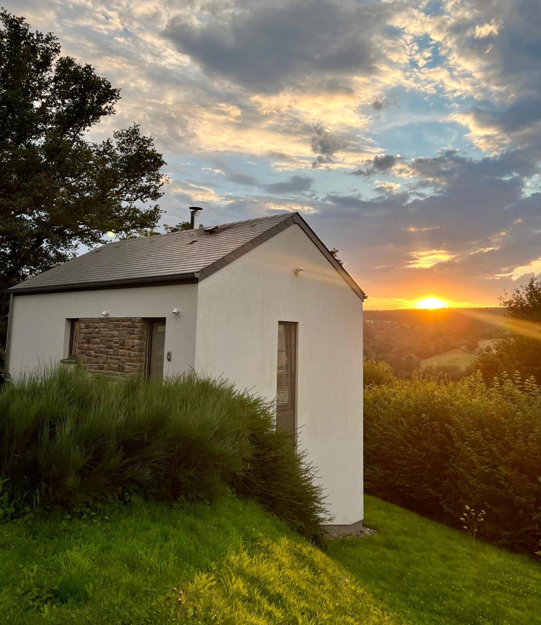 Lessilou Villa Mormont  Exterior photo